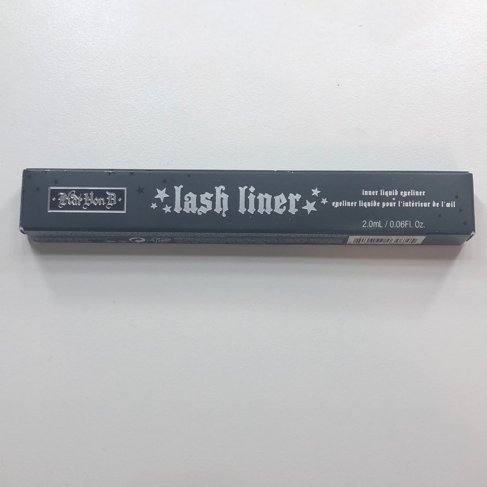 KvD lash liner